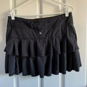 Lululemon Black Pace Setter Skirt size 10